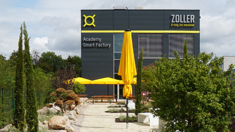 Garten-Smart-Factory-ZOLLER-Gebaeude-2021 Garten-Smart-Factory-ZOLLER-Gebaeude-2021